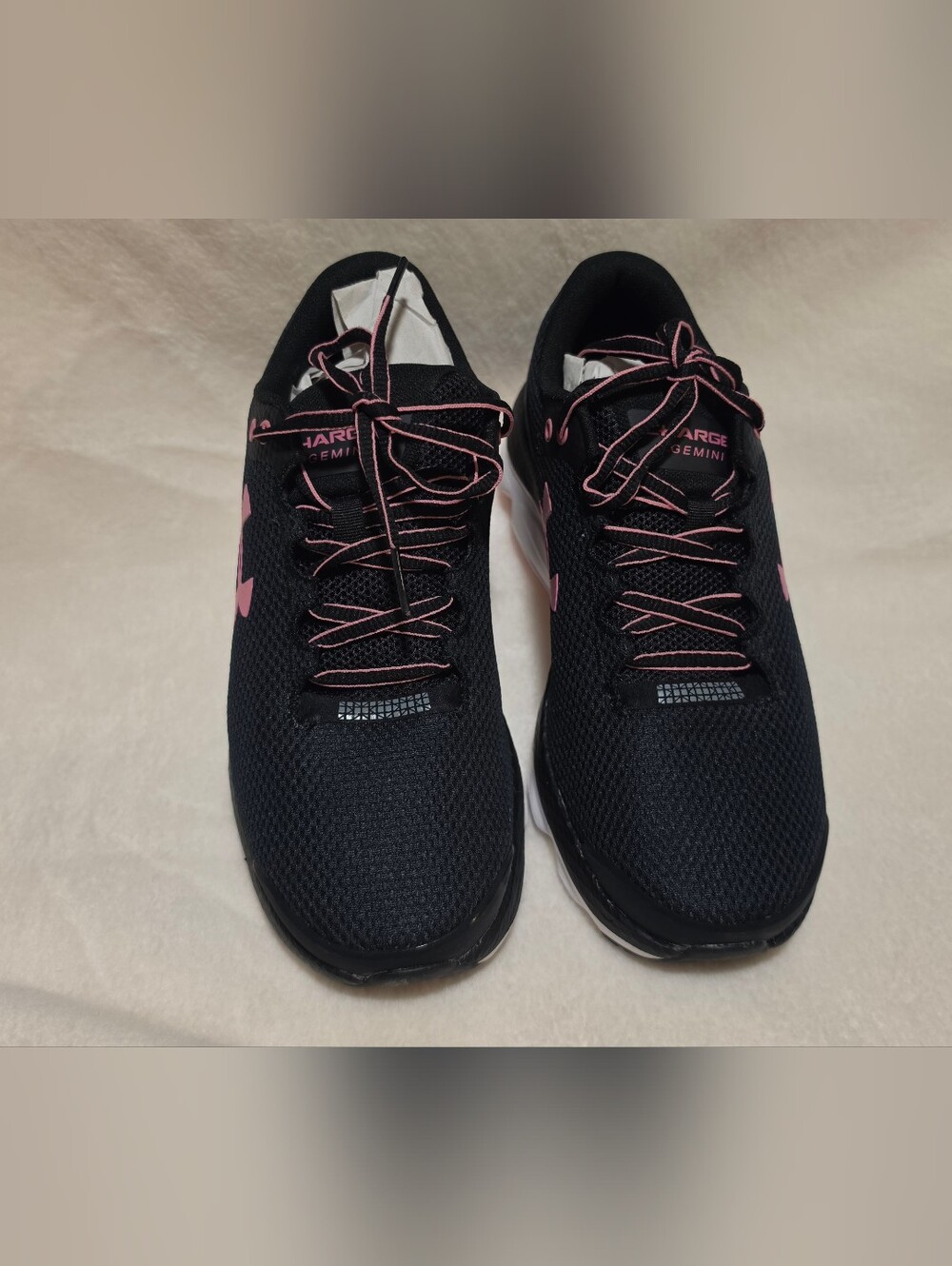 NIB Under Armour Charged Gemini 2020 Women's Running Shoes Black Pink Size 8.5 - Picture 8 of 10